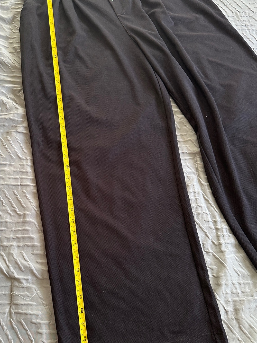 HALARA Dark Charcoal Wide-Leg Pull-On Trousers - Picture 4 of 5